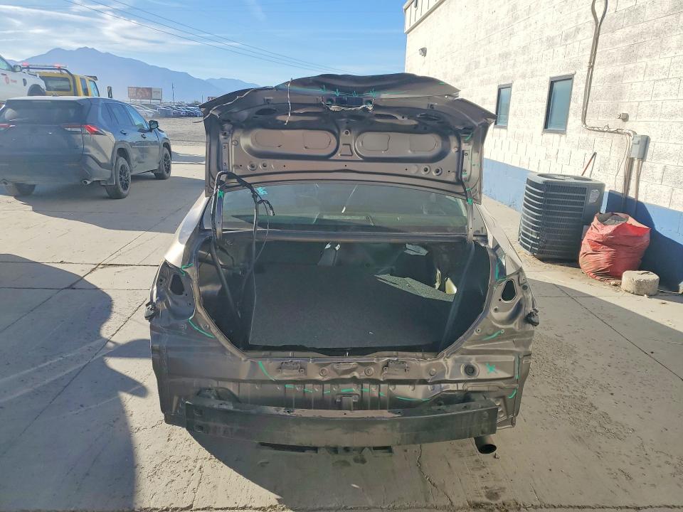2017 Toyota Corolla მანქანა იყიდება აუქციონზე, vin: 2T1BURHE6HC959874, აუქციონის ნომერი: 68371306