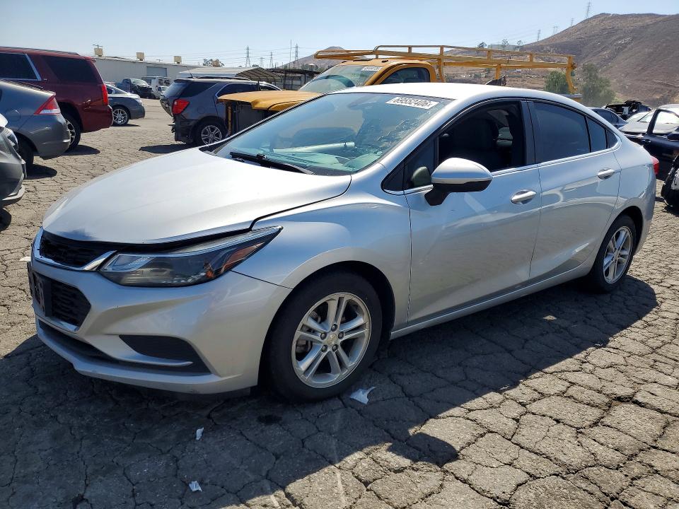 69552406 :رقم المزاد ، 1G1BE5SM8H7126268 vin ، 2017 Chevrolet Cruze مزاد بيع