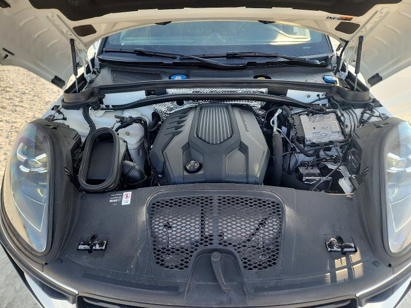 67872876 :رقم المزاد ، WP1AA2A54SLB10878 vin ، 2025 Porsche Macan مزاد بيع