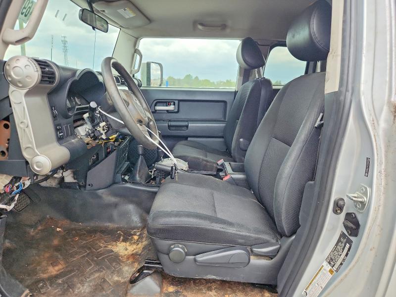 69572986 :رقم المزاد ، JTEBU11F270007043 vin ، 2007 Toyota Fj Cruiser مزاد بيع