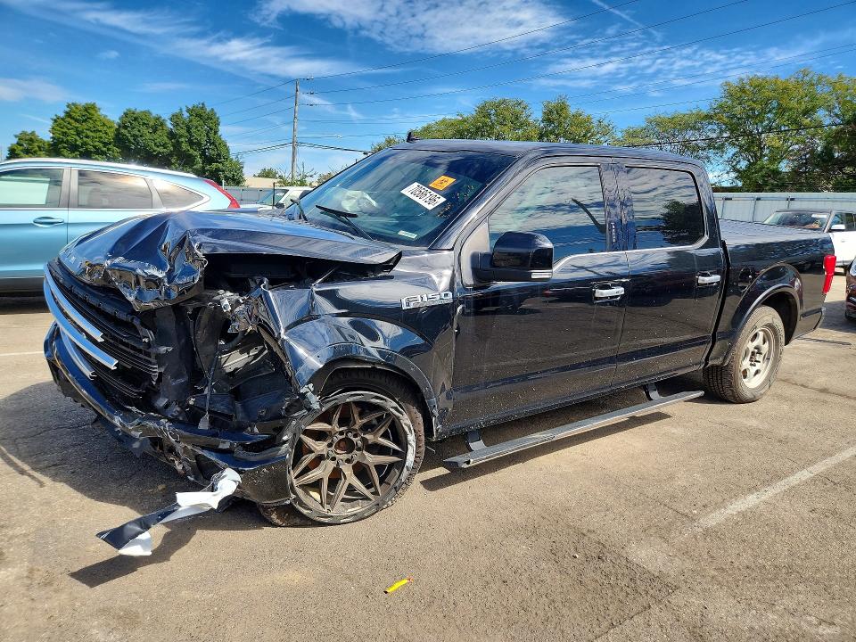 70586196 :رقم المزاد ، 1FTEW1EG6JFB75237 vin ، 2018 Ford F150 مزاد بيع