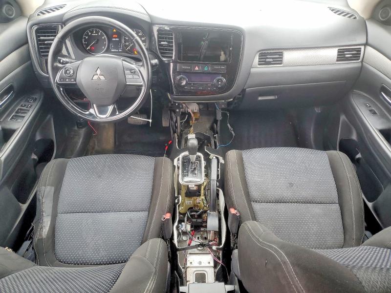 2016 Mitsubishi Outlander მანქანა იყიდება აუქციონზე, vin: JA4AZ3A32GZ037989, აუქციონის ნომერი: 68880306