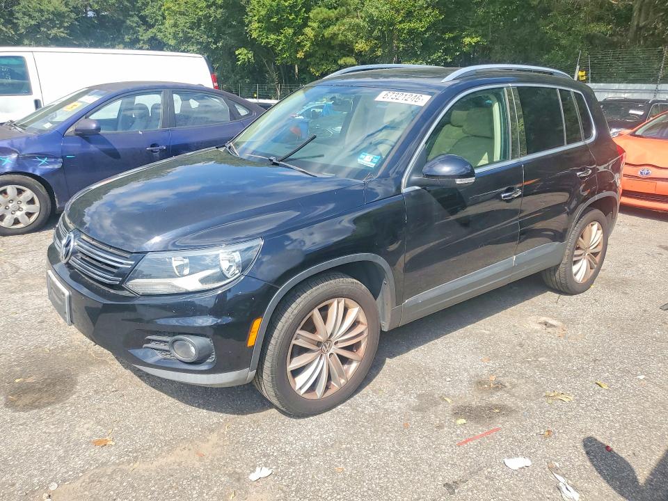 67321246 :رقم المزاد ، WVGBV7AXXCW507502 vin ، 2012 Volkswagen Tiguan مزاد بيع