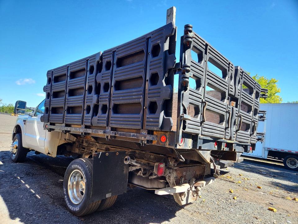 Auction sale of the 2010 Ford F350, vin: 1FDWF3HR0AEB26663        , lot number: 69062716