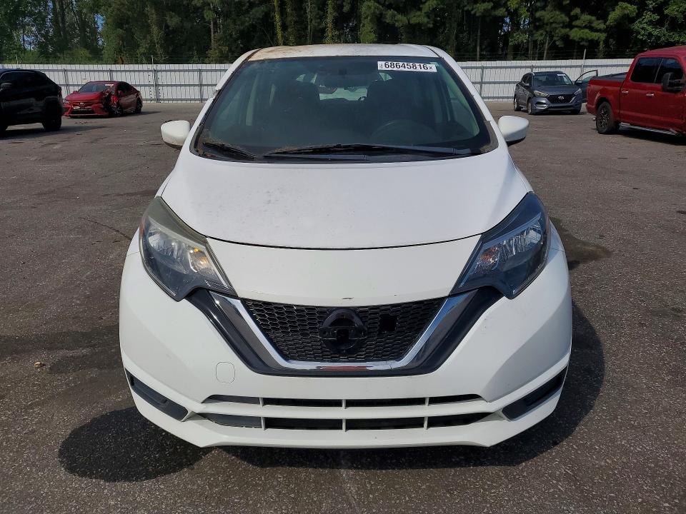 68645816 :رقم المزاد ، 3N1CE2CP1JL353065 vin ، 2018 Nissan Versa Note مزاد بيع