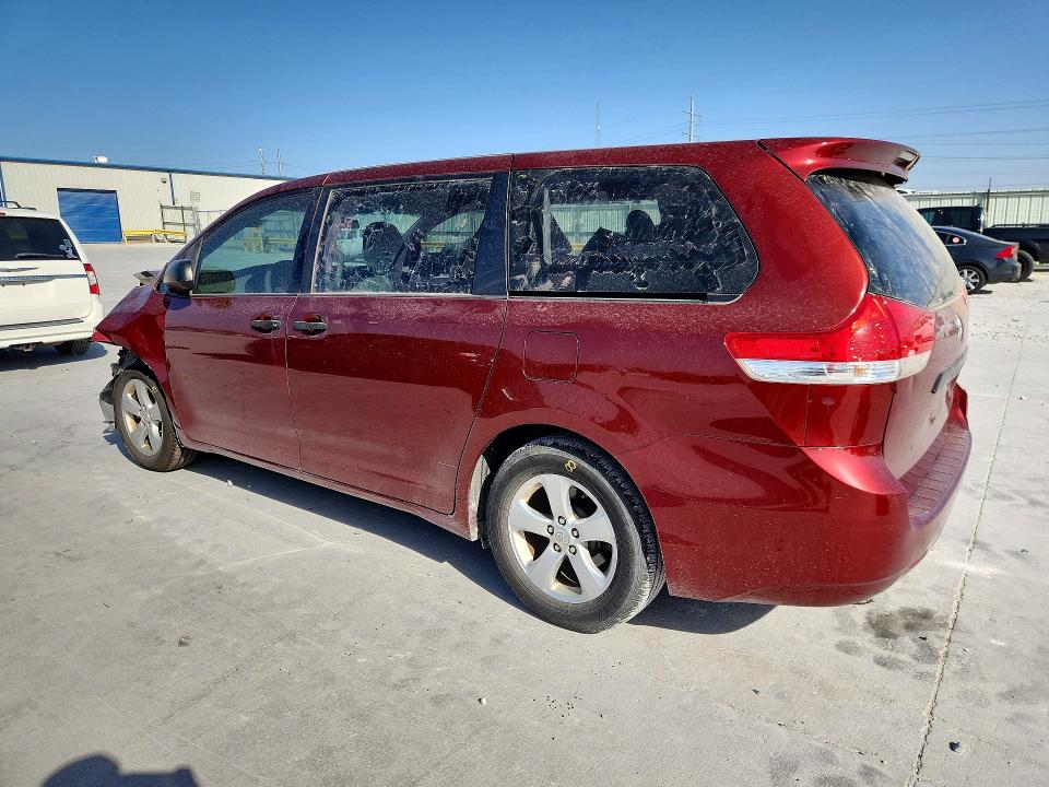 69053246 :رقم المزاد ، 5TDZK3DC5DS307254 vin ، 2013 Toyota Sienna مزاد بيع