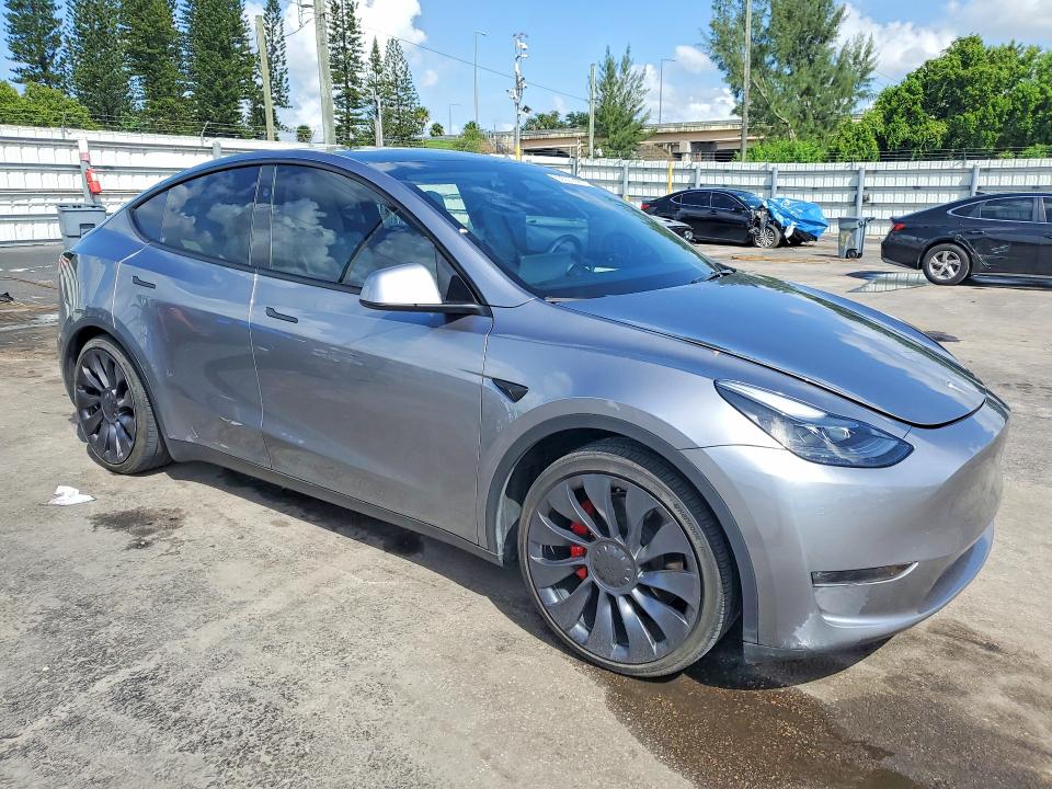 Продажа на аукционе авто 2024 Tesla Model Y, vin: 7SAYGDEF3RA306935, номер лота: 68535016