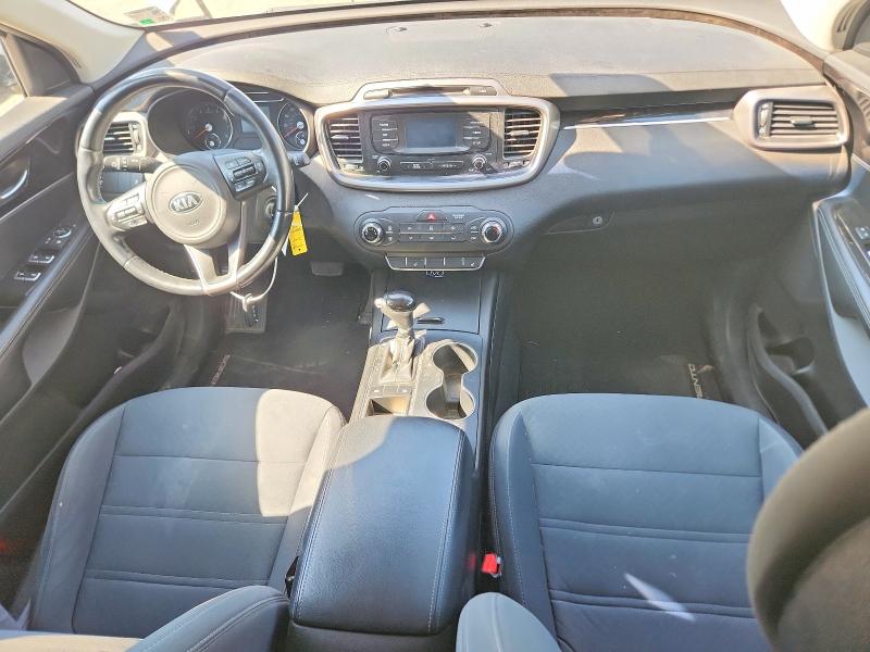 69941986 :رقم المزاد ، 5XYPG4A35GG030223 vin ، 2016 Kia Sorento مزاد بيع