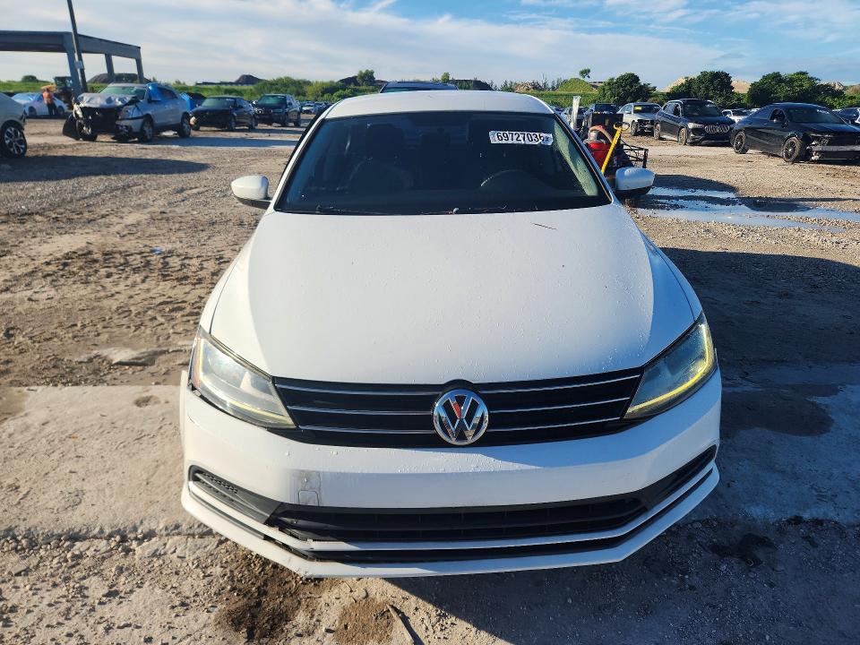 69727036 :رقم المزاد ، 3VW2B7AJ7HM224150 vin ، 2017 Volkswagen Jetta مزاد بيع