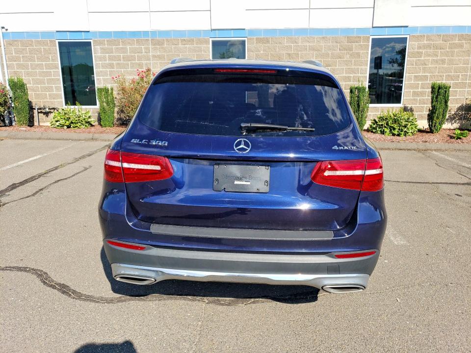 2018 Mercedes-benz Glc მანქანა იყიდება აუქციონზე, vin: WDC0G4KB5JV014850, აუქციონის ნომერი: 68796386