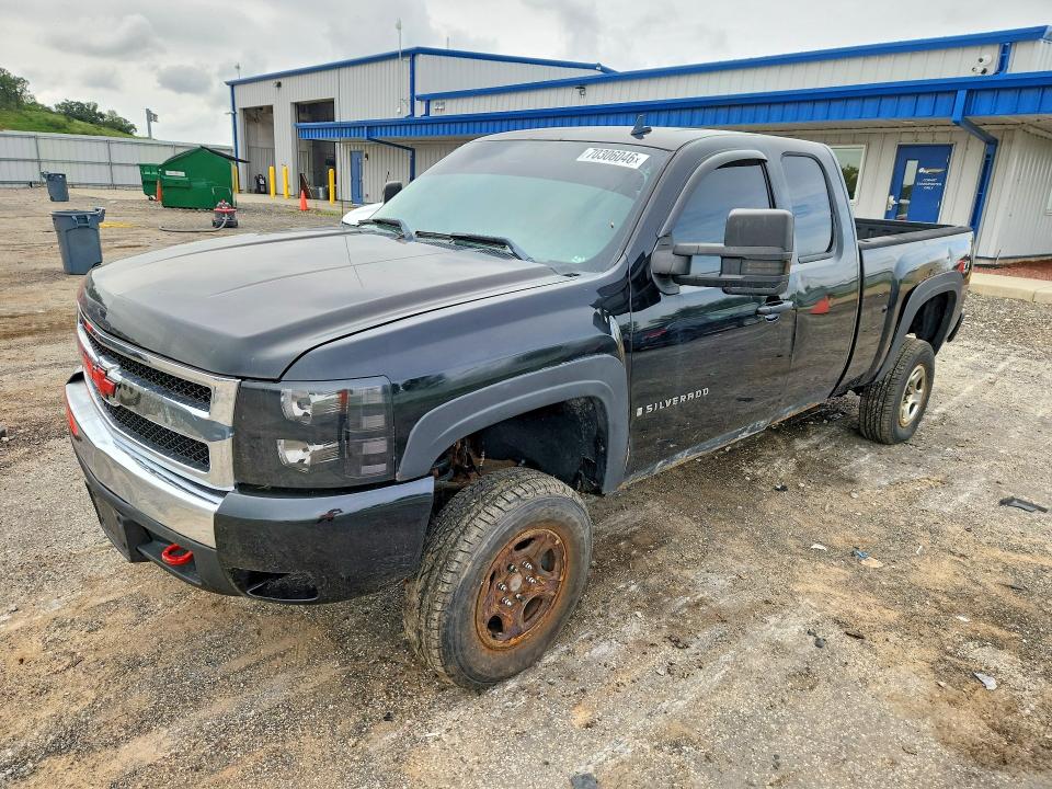 Auction sale of the 2008 Chevrolet Silverado, vin: 1GCEK19088Z156089, lot number: 70306046
