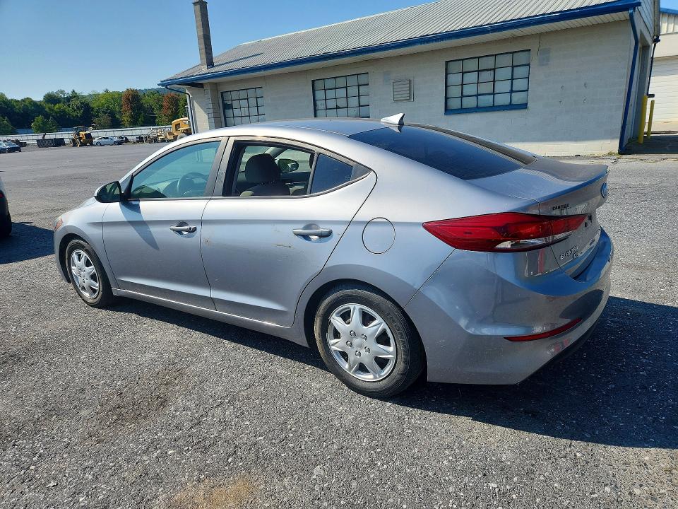69301686 :رقم المزاد ، 5NPD74LF0HH208480 vin ، 2017 Hyundai Elantra مزاد بيع