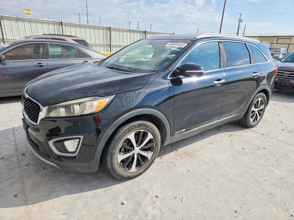 68805006 :رقم المزاد ، 5XYPHDA58GG018310 vin ، 2016 Kia Sorento مزاد بيع