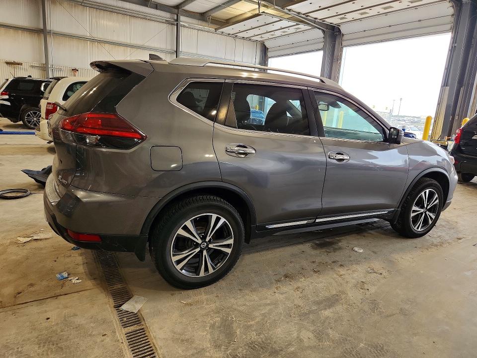 Продаж на аукціоні авто 2017 Nissan Rogue, vin: JN8AT2MV1HW024057, номер лоту: 69597366