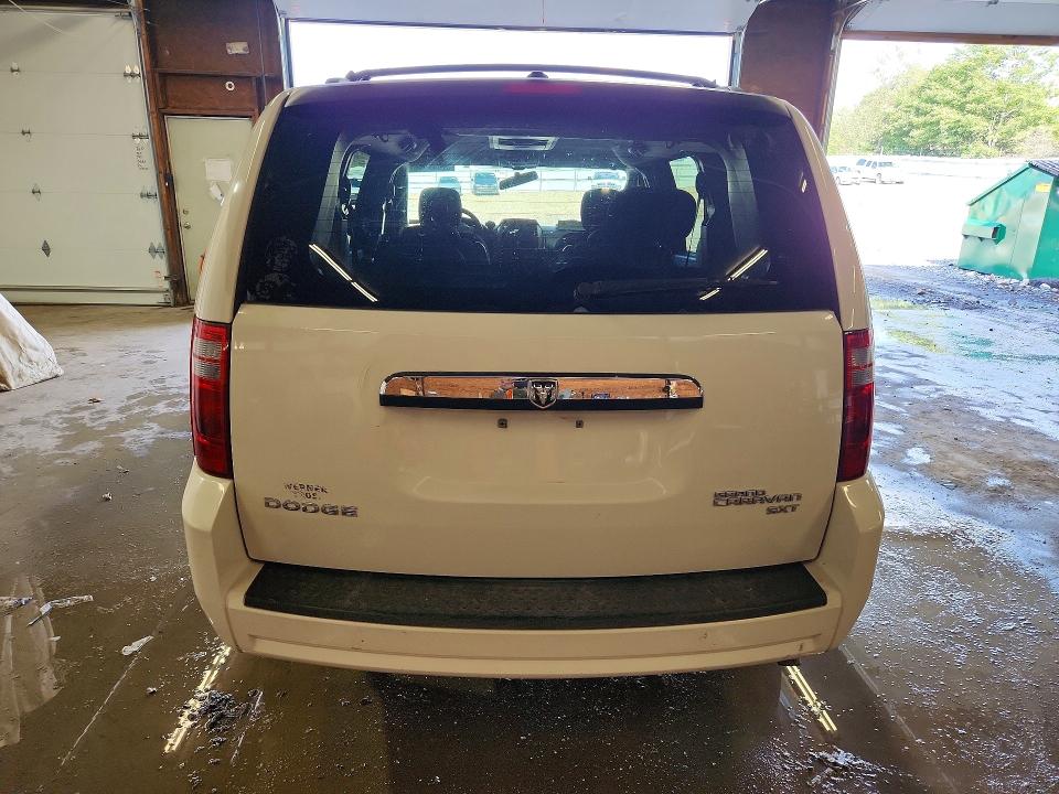 2010 Dodge Grand Caravan მანქანა იყიდება აუქციონზე, vin: 2D4RN5D11AR211579, აუქციონის ნომერი: 67845996