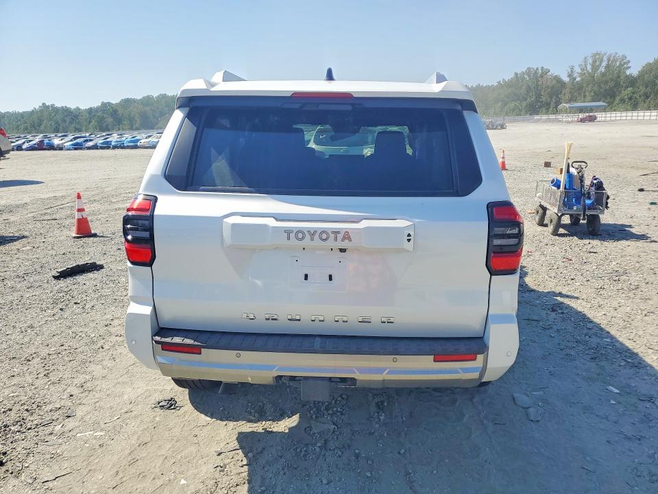 2025 Toyota 4runner მანქანა იყიდება აუქციონზე, vin: JTEVA5BR9S5074188, აუქციონის ნომერი: 69683296