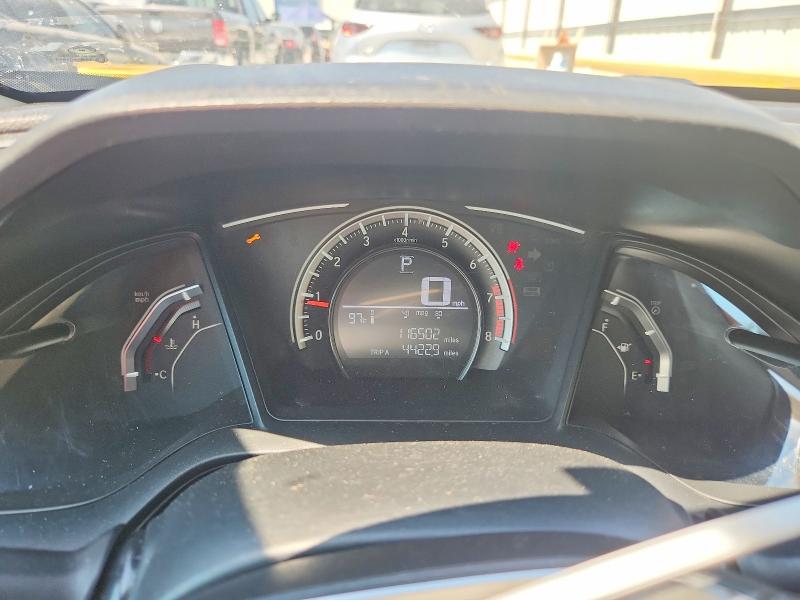 Продажа на аукционе авто 2018 Honda Civic, vin: 2HGFC2F59JH515805, номер лота: 67843216