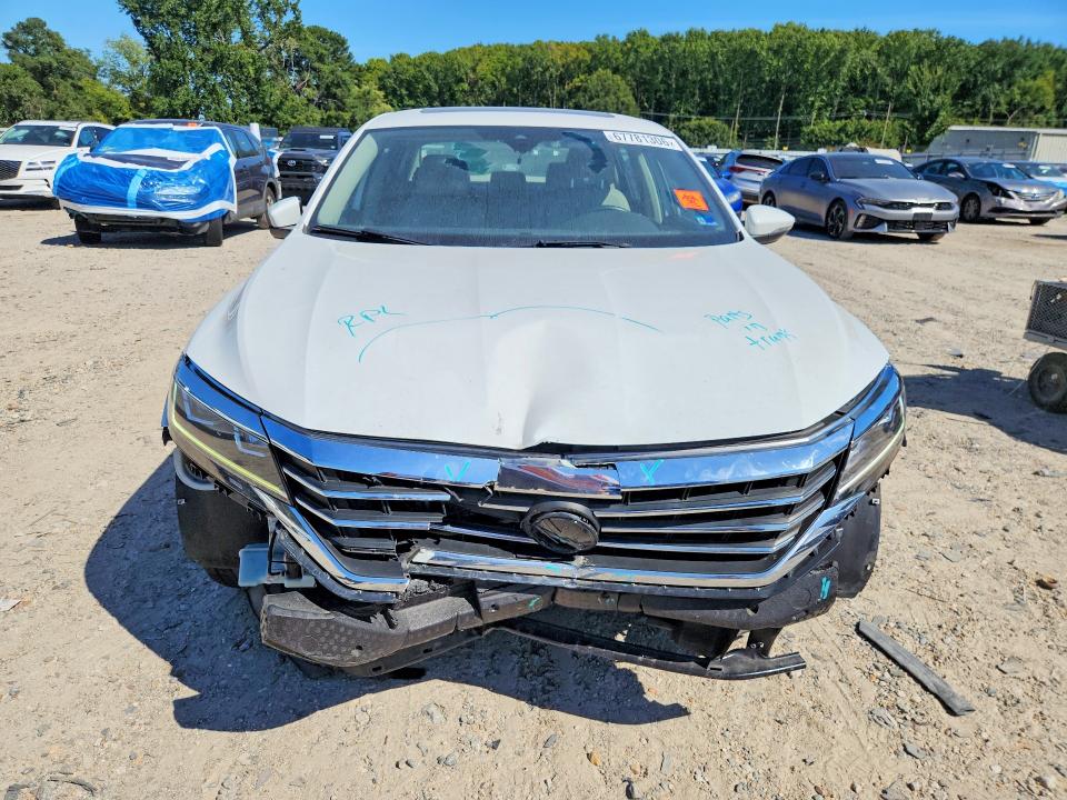 67781306 :رقم المزاد ، 1VWSA7A36MC010024 vin ، 2021 Volkswagen Passat مزاد بيع
