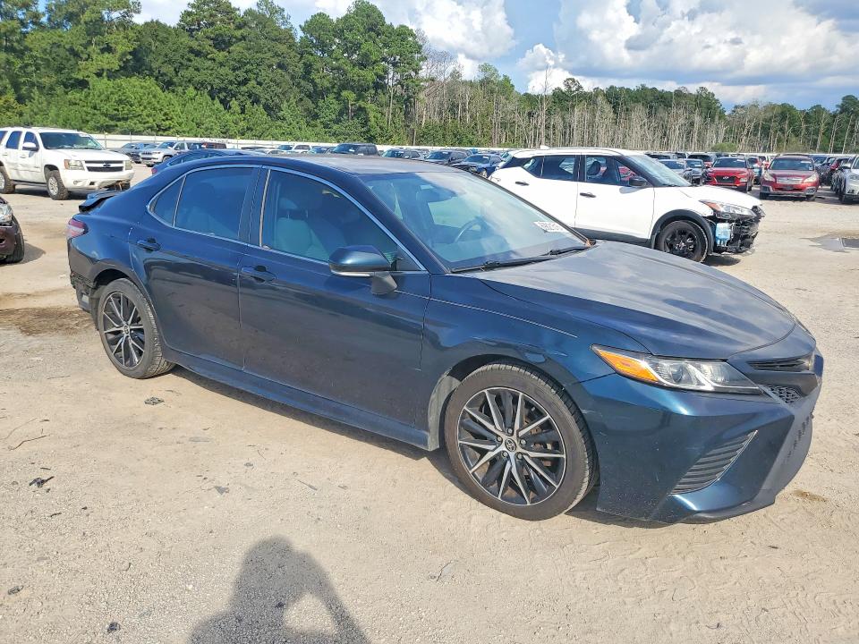 Aukcja sprzedaży 2018 Toyota Camry, vin: 4T1B11HK5JU518130, numer aukcji: 69821516