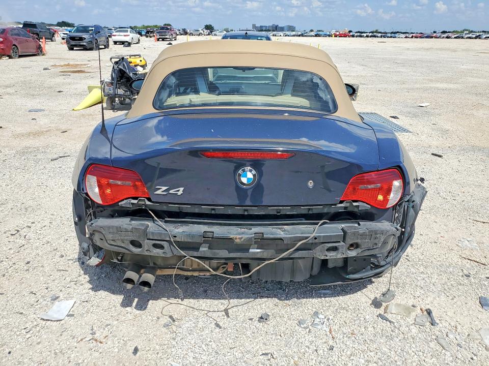 67471766 :رقم المزاد ، 4USBU335X7LW60605 vin ، 2007 Bmw Z4 مزاد بيع
