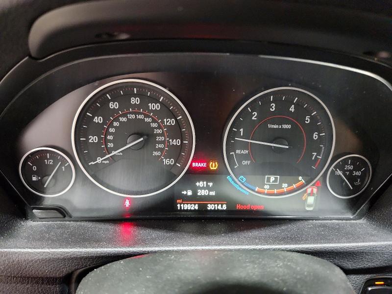 2016 Bmw 328 მანქანა იყიდება აუქციონზე, vin: WBA8E3G54GNU05506, აუქციონის ნომერი: 69608646