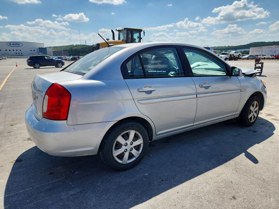 68182146 :رقم المزاد ، KMHCN4AC7BU611990 vin ، 2011 Hyundai Accent مزاد بيع
