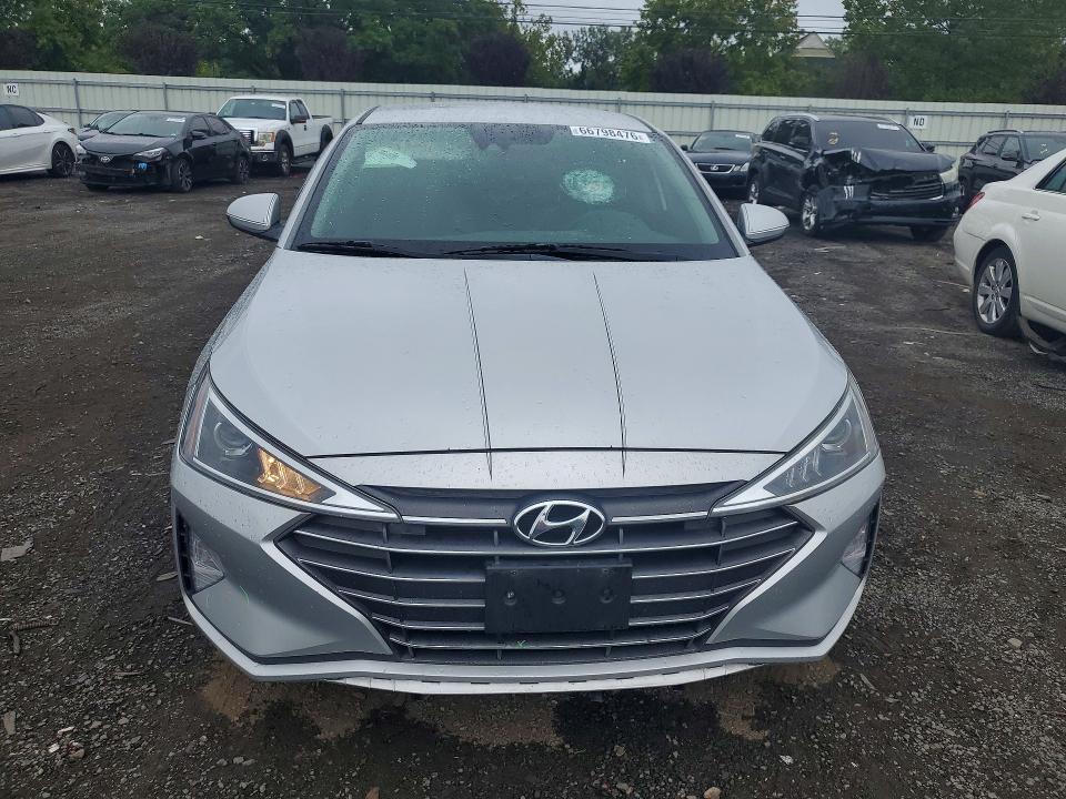 66798476 :رقم المزاد ، 5NPD84LF8KH472549 vin ، 2019 Hyundai Elantra مزاد بيع