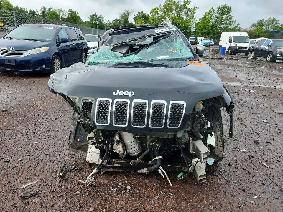 2020 Jeep Cherokee მანქანა იყიდება აუქციონზე, vin: 1C4PJMLB2LD505874, აუქციონის ნომერი: 67315406