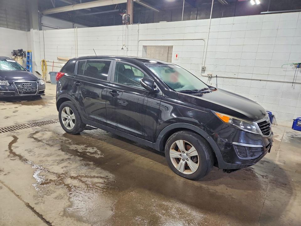 Auction sale of the 2013 Kia Sportage, vin: KNDPB3A22D7533071        , lot number: 69031146