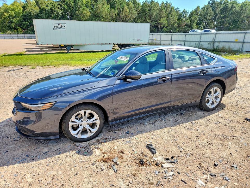 Продаж на аукціоні авто 2025 Honda Accord, vin: 1HGCY1F25SA026600, номер лоту: 67960976