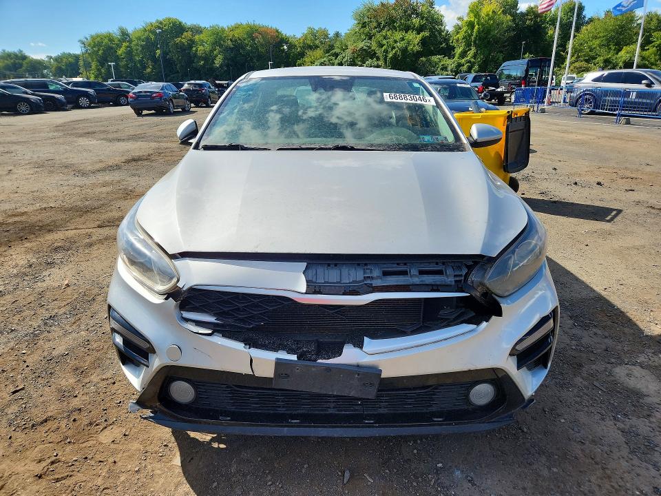 68883046 :رقم المزاد ، 3KPF24AD2LE162088 vin ، 2020 Kia Forte مزاد بيع