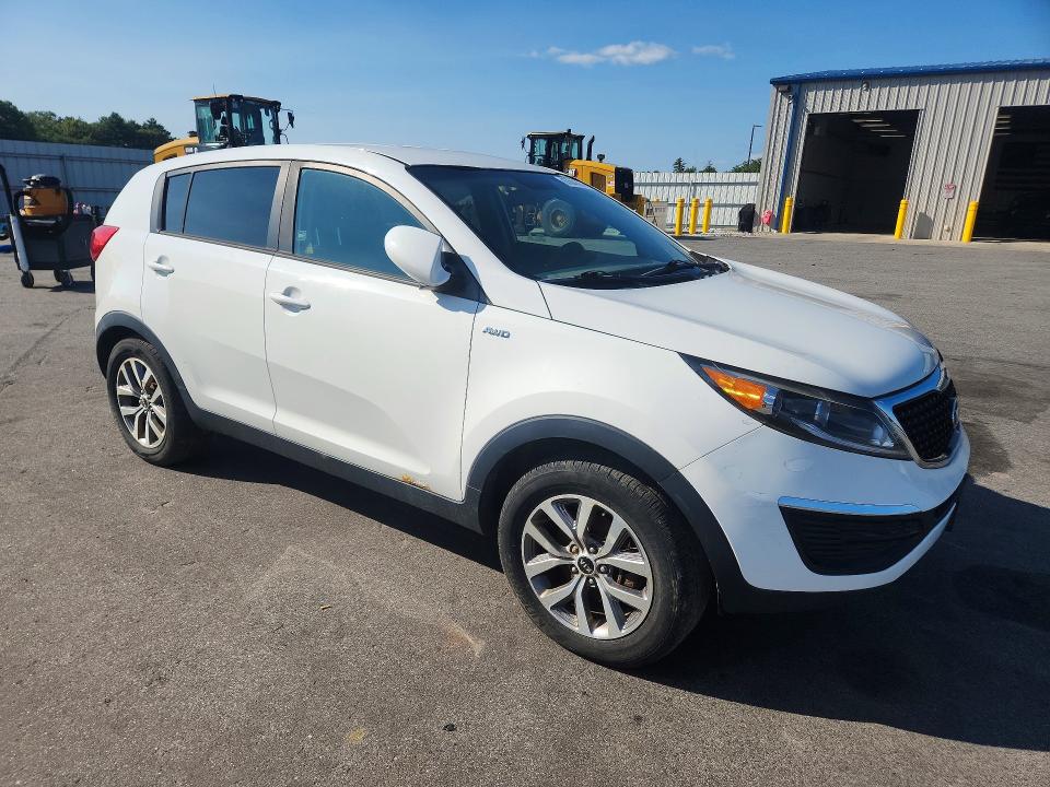 67644506 :رقم المزاد ، KNDPBCACXG7854451 vin ، 2016 Kia Sportage مزاد بيع