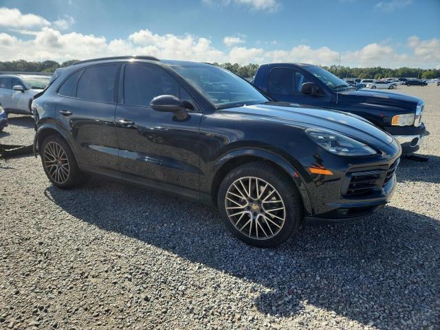 69134386 :رقم المزاد ، WP1AA2AY2KDA18382 vin ، 2019 Porsche Cayenne مزاد بيع
