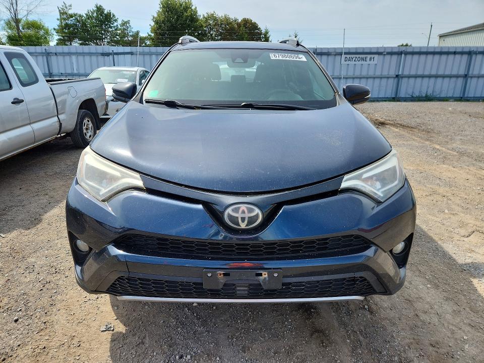 Aukcja sprzedaży 2018 Toyota Rav4, vin: 2T3JFREV1JW700277, numer aukcji: 67980696