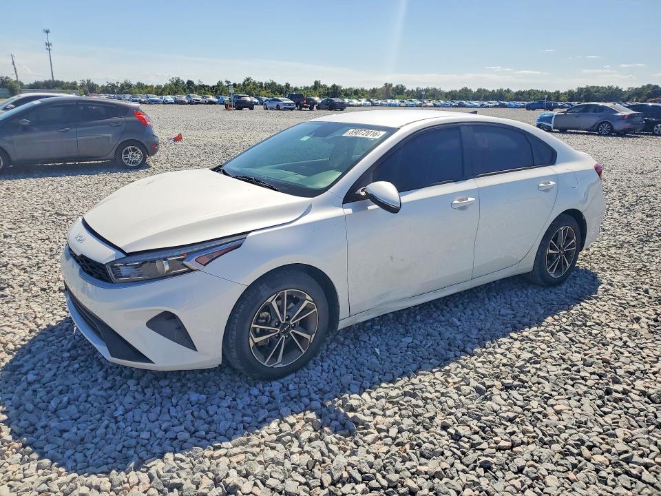 69072016 :رقم المزاد ، 3KPF24ADXPE591940 vin ، 2023 Kia Forte مزاد بيع