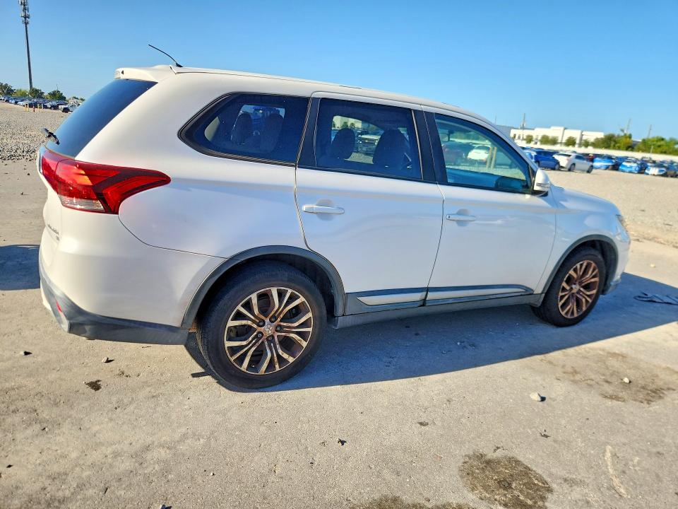 Aukcja sprzedaży 2016 Mitsubishi Outlander, vin: JA4AD3A34GZ002241, numer aukcji: 69209556