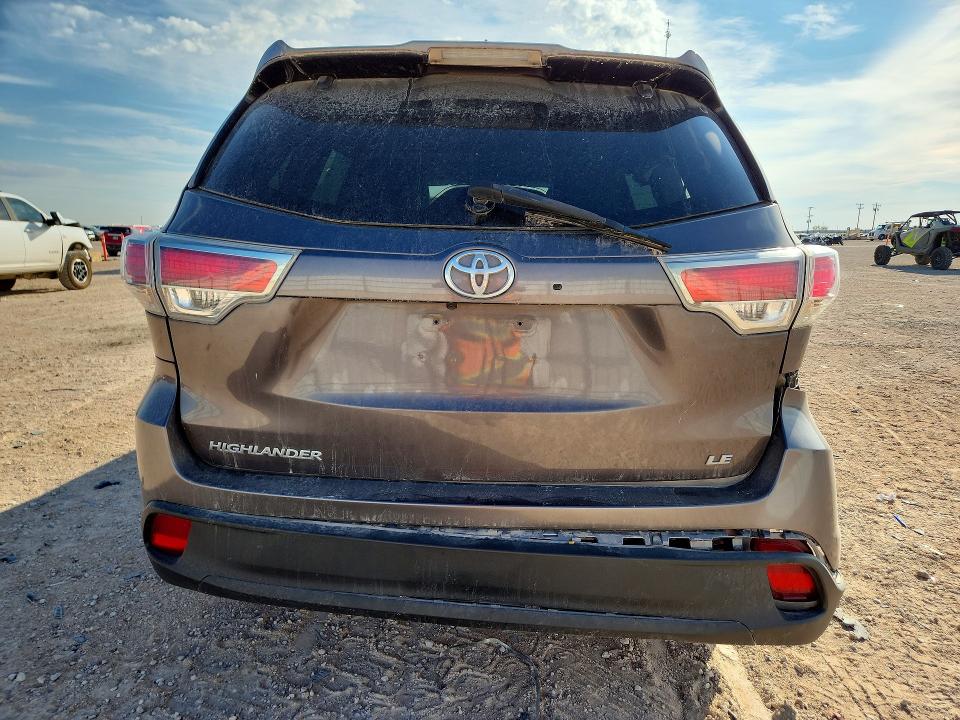 2016 Toyota Highlander მანქანა იყიდება აუქციონზე, vin: 5TDZKRFH0GS125753, აუქციონის ნომერი: 70831226