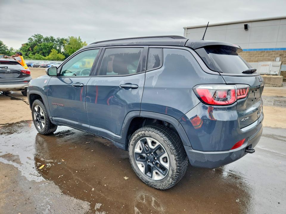 67450836 :رقم المزاد ، 3C4NJDDB0HT667879 vin ، 2017 Jeep Compass مزاد بيع