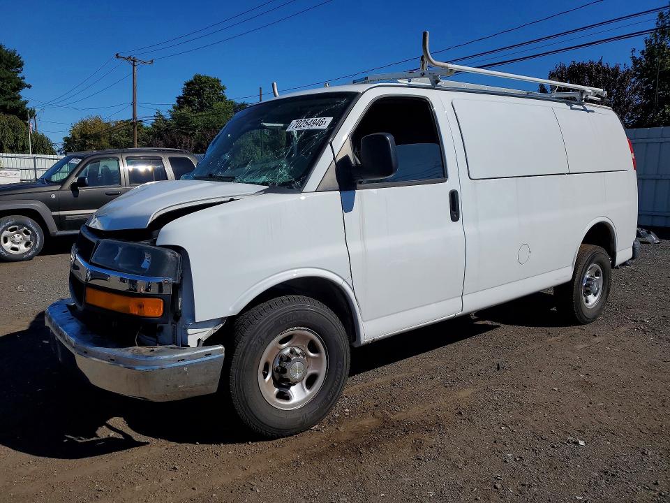 2015 Chevrolet Express G2500 მანქანა იყიდება აუქციონზე, vin: 1GCWGFCF9F1270856, აუქციონის ნომერი: 70254946