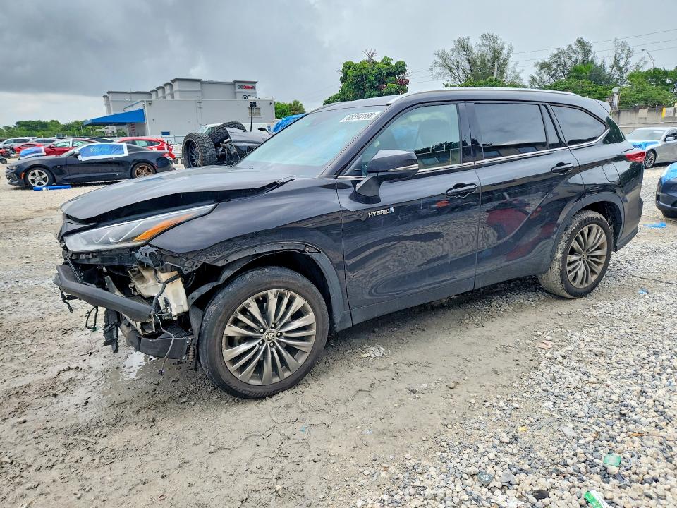 68393186 :رقم المزاد ، 5TDFARAH1LS003264 vin ، 2020 Toyota Highlander مزاد بيع