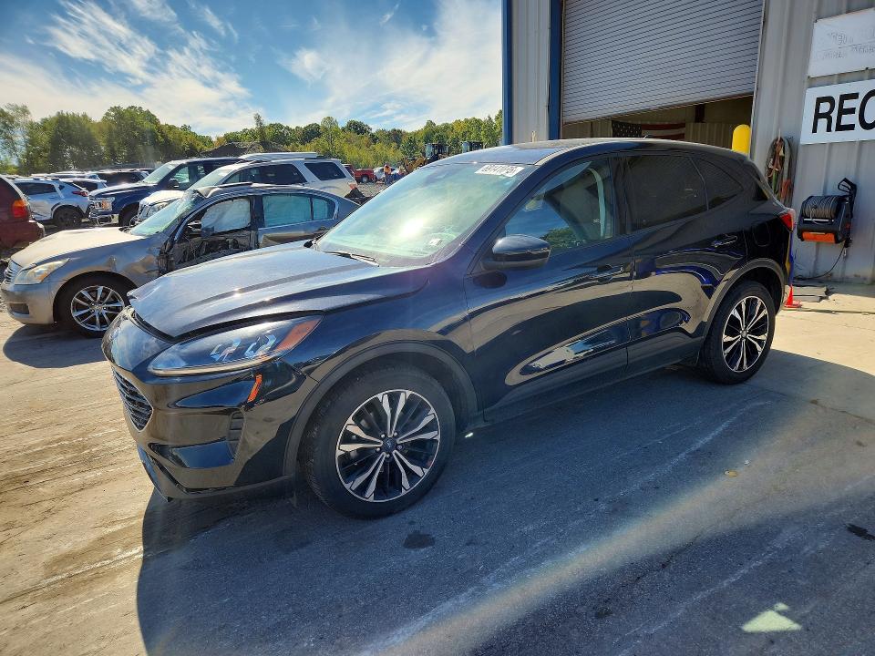 2021 Ford Escape მანქანა იყიდება აუქციონზე, vin: 1FMCU9G63MUB14987, აუქციონის ნომერი: 69141076