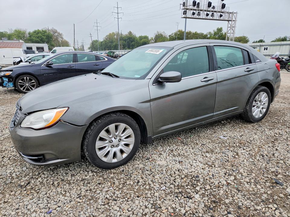 69903506 :رقم المزاد ، 1C3CCBAB3CN222799 vin ، 2012 Chrysler 200 مزاد بيع