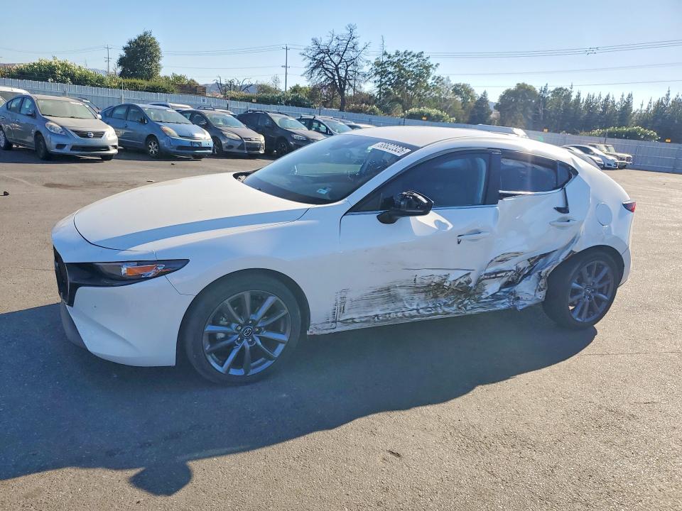 Aukcja sprzedaży 2023 Mazda 3, vin: JM1BPAKM1P1615560, numer aukcji: 68822326