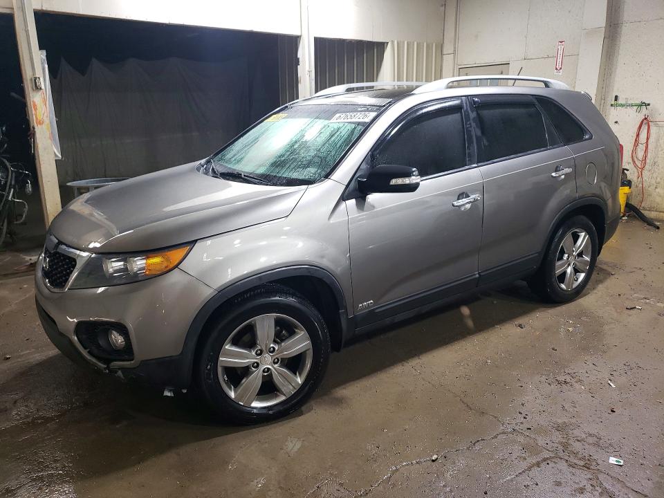 2013 Kia Sorento მანქანა იყიდება აუქციონზე, vin: 5XYKUDA24DG386569, აუქციონის ნომერი: 67658726