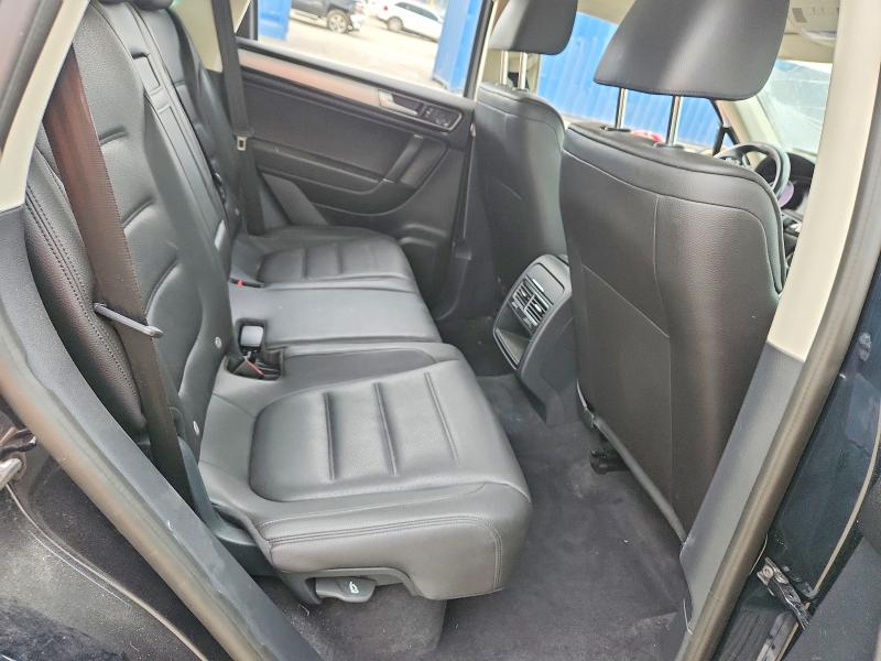 2017 Volkswagen Touareg მანქანა იყიდება აუქციონზე, vin: WVGEF7BP1HD000659, აუქციონის ნომერი: 67811106