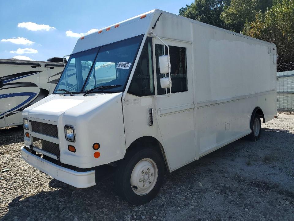 2002 Freightliner Mt45 Chassis მანქანა იყიდება აუქციონზე, vin: 4UZAANBW92CK26471, აუქციონის ნომერი: 69046836