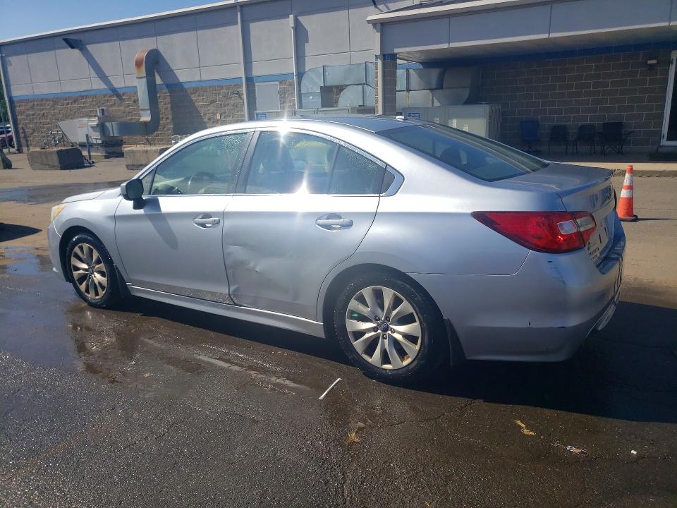69216486 :رقم المزاد ، 4S3BNAC64F3020727 vin ، 2015 Subaru Legacy مزاد بيع