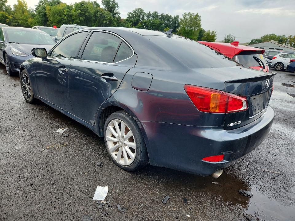 67558356 :رقم المزاد ، JTHCF5C20A5041706 vin ، 2010 Lexus Is مزاد بيع
