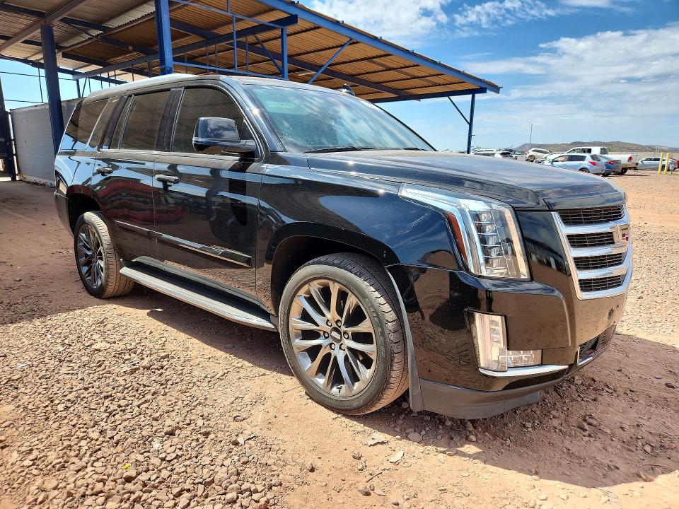 68426716 :رقم المزاد ، 1GYS3BKJ6LR288053 vin ، 2020 Cadillac Escalade مزاد بيع