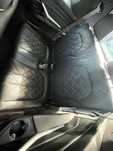 70070966 :رقم المزاد ، 5UX23EM05R9S83624 vin ، 2024 Bmw X7 مزاد بيع